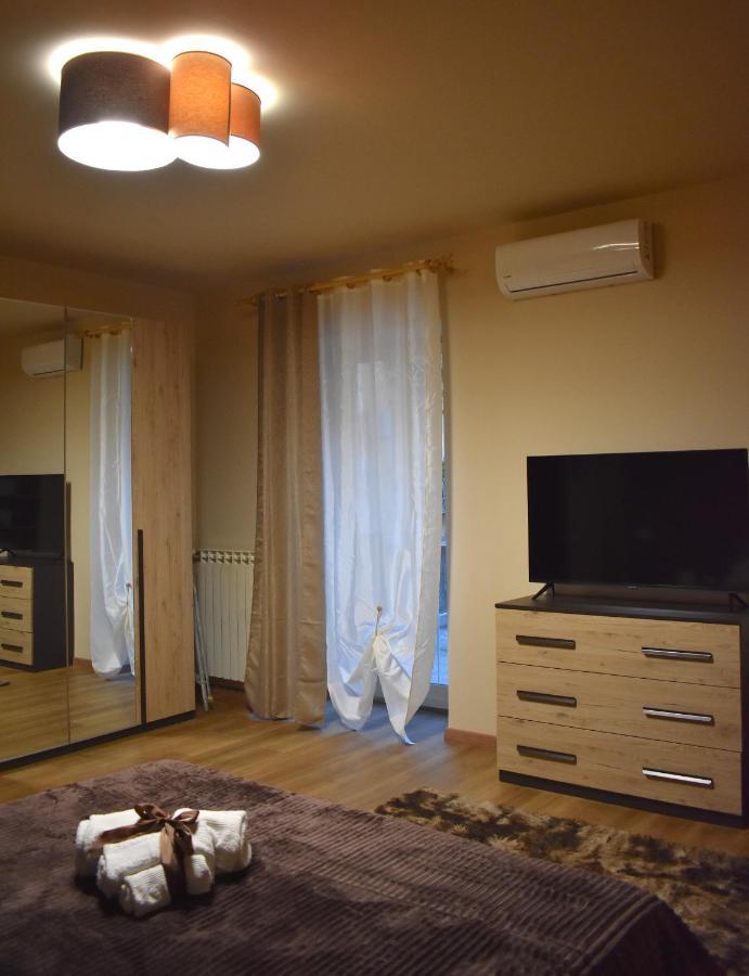 Casa Vacanze Oikia - Room Girasole Napels Buitenkant foto